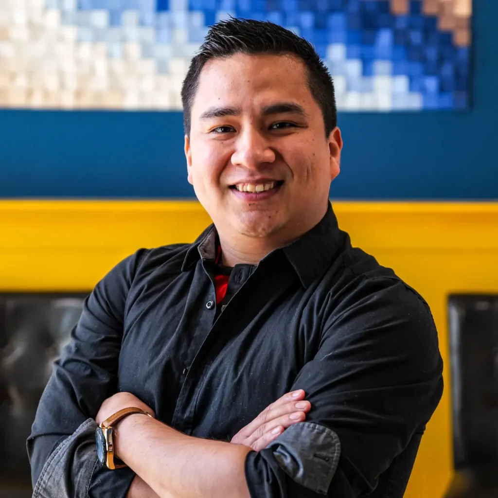 Kevin Gomez headshot